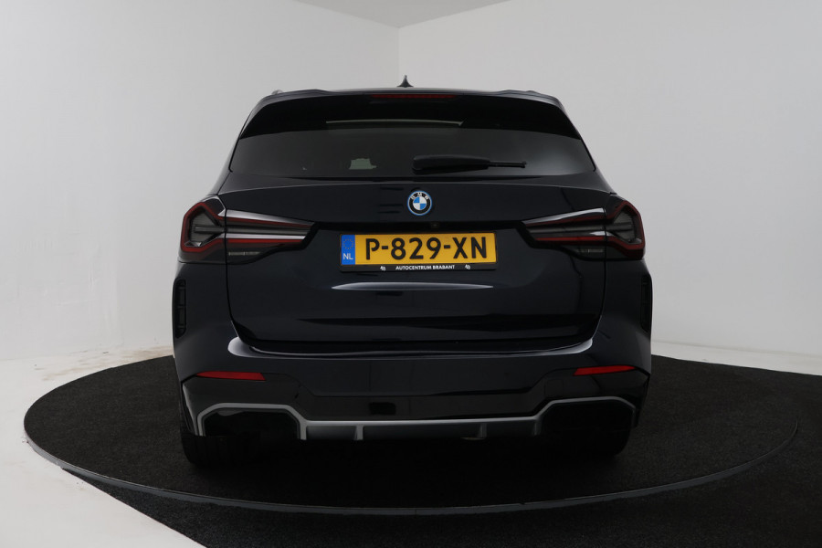 BMW iX3 High Executive 80 kWh (PANORAMADAK, CAMERA, STOEL/STUUR VERWARMING, ELEKTR STOELEN)