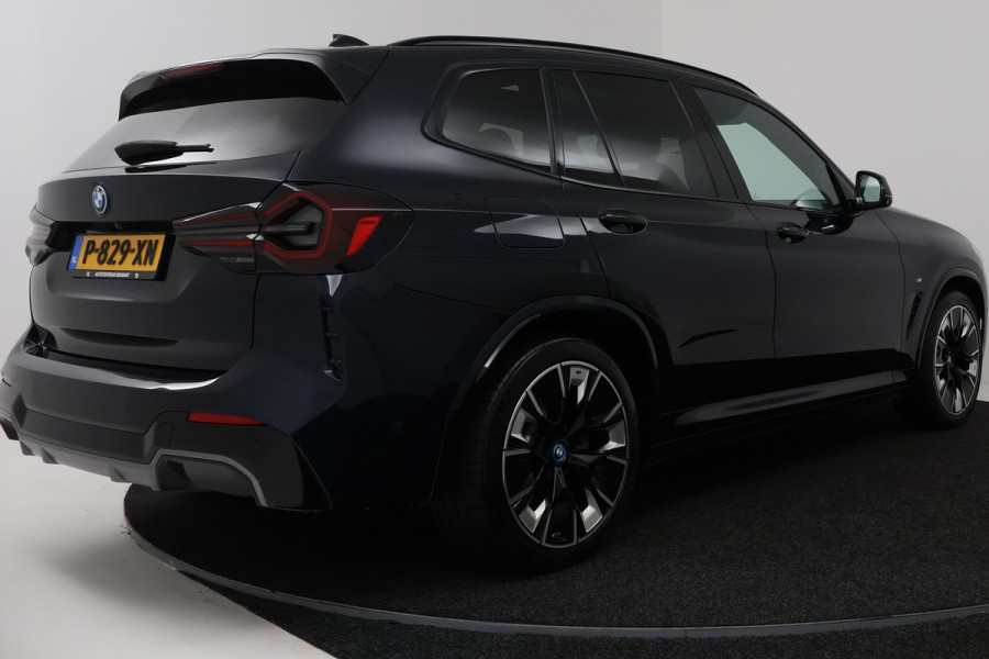 BMW iX3 High Executive 80 kWh (PANORAMADAK, CAMERA, STOEL/STUUR VERWARMING, ELEKTR STOELEN)