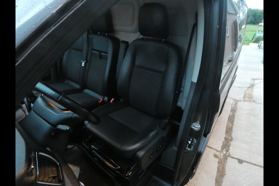Ford Transit Custom 320 2.0 TDCI L2H1 Sport* navi/cam*xenon*
