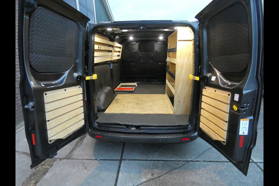 Ford Transit Custom 320 2.0 TDCI L2H1 Sport* navi/cam*xenon*