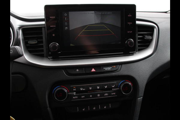 Kia Ceed Sportswagon 1.0 T-GDi Prestige Navigatie Apple Carplay / Android Auto Climate Control Achteruitrij Camera Cruise Control Stoel en Stuur verwarming