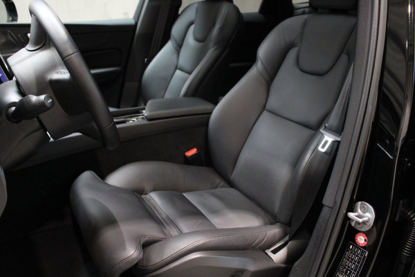 Volvo XC60 2.0 T8 Plug-in hybrid Longe Range/Dark/Pano/22 Inch/Trekhaak/455PK Prijs is rijklaar