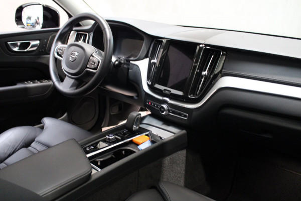 Volvo XC60 2.0 T8 Plug-in hybrid Longe Range/Dark/Pano/22 Inch/Trekhaak/455PK Prijs is rijklaar