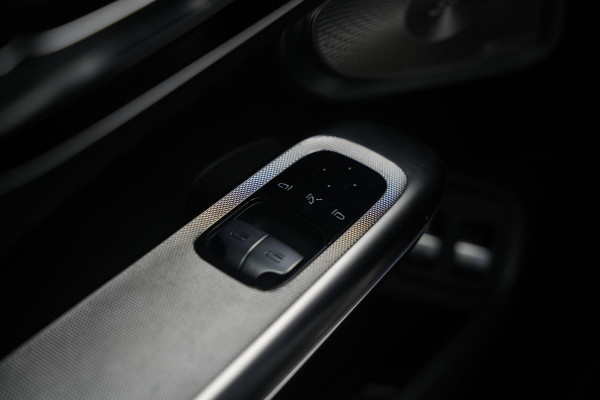 Mercedes-Benz CLE Coupé 300 e AMG Line Panoramadak Burmester Memory Ambient Keyless
