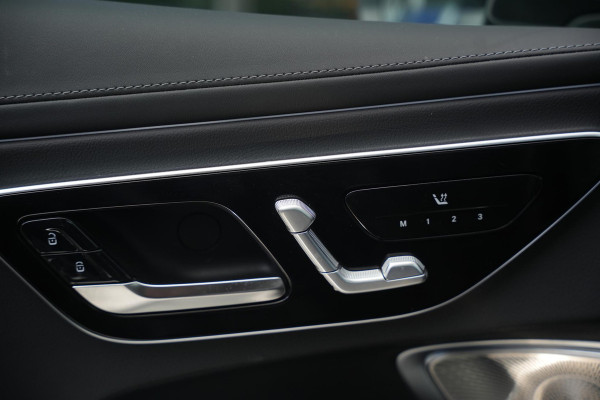 Mercedes-Benz CLE Coupé 300 e AMG Line Panoramadak Burmester Memory Ambient Keyless