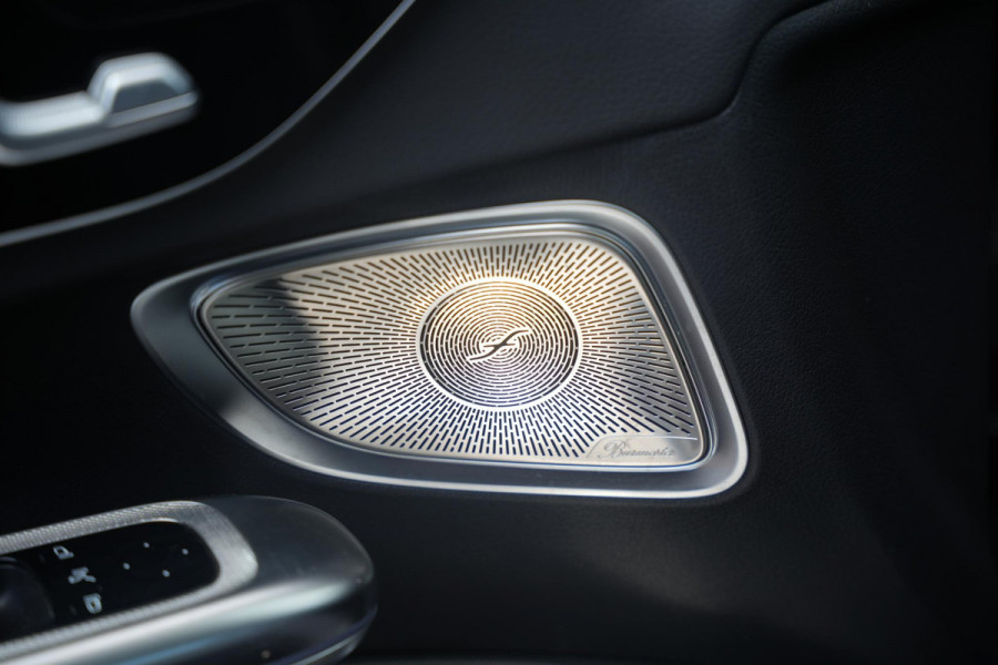 Mercedes-Benz CLE Coupé 300 e AMG Line Panoramadak Burmester Memory Ambient Keyless