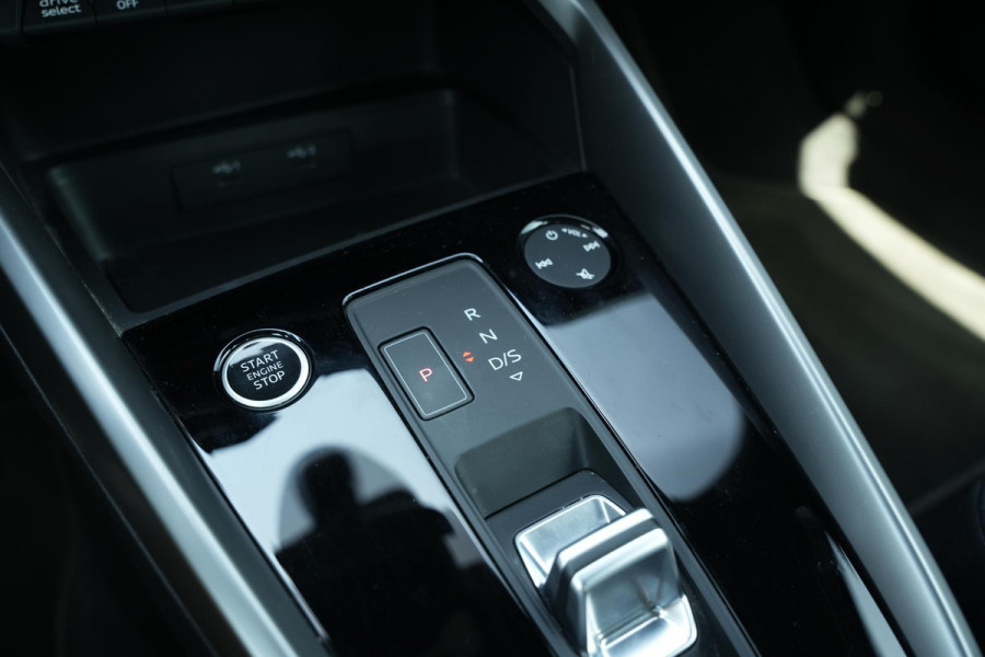 Audi A3 Sportback 40 TFSI e Advanced edition