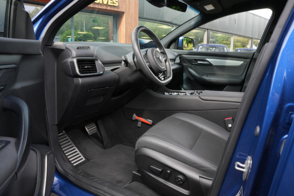 BYD SEAL U VinFAST Plus 87.7 kWh Apple carplay Cruise control adaptief DAB Mistlampen voor Bots waarschuwing Stuurwielverw.