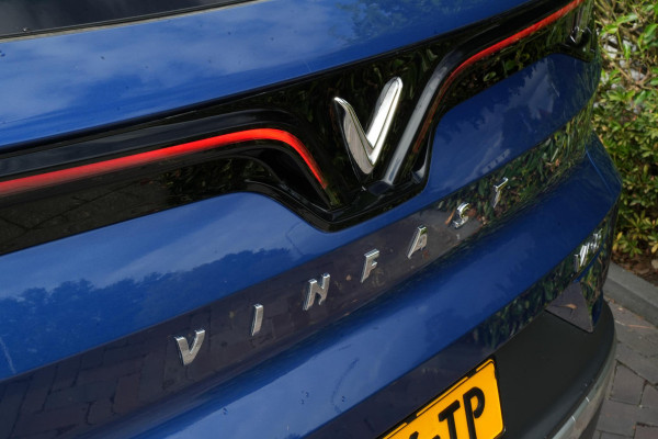 BYD SEAL U VinFAST Plus 87.7 kWh Apple carplay Cruise control adaptief DAB Mistlampen voor Bots waarschuwing Stuurwielverw.