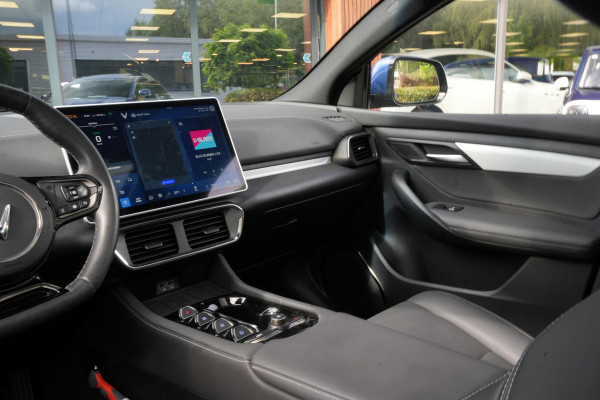 BYD SEAL U VinFAST Plus 87.7 kWh Apple carplay Cruise control adaptief DAB Mistlampen voor Bots waarschuwing Stuurwielverw.