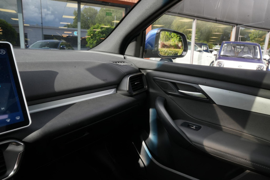 BYD SEAL U VinFAST Plus 87.7 kWh Apple carplay Cruise control adaptief DAB Mistlampen voor Bots waarschuwing Stuurwielverw.