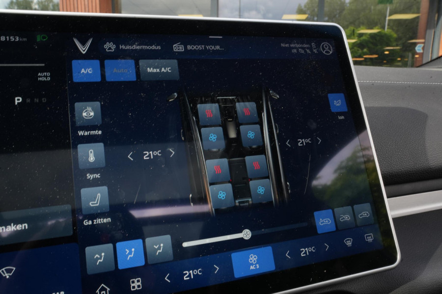 BYD SEAL U VinFAST Plus 87.7 kWh Apple carplay Cruise control adaptief DAB Mistlampen voor Bots waarschuwing Stuurwielverw.