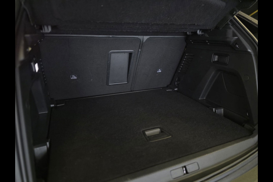 Peugeot 3008 1.2 PureTech GT Line|PANO|XENON|ACC