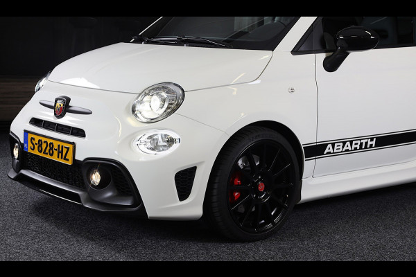 Fiat 500 1.4 T-Jet Abarth Esseesse 70th Anniversary / Sabelt Stoelen / AKRAPOVIC / Carbon / Navi / Ecc / Rode Gordels / Led