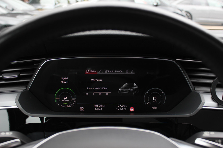 Audi e-tron e-tron 55 quattro advanced Pro Line Plus 95 kWh / SoH 93,7% / Panoramadak / 360Camera / Head-up / Leder / 21'' / Luchtvering / B&O / Softclose / Sportstoelen / Stoelverwarming / Dodehoek / DAB / ACC