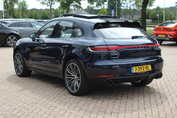 Porsche Macan 2.9 Turbo / Panoramadak / 360Camera / Standkachel / Luchtvering / Adaptieve Stoelen / Keyless / 21'' / Matrix LED / Bose / Sportdesign / Ventilatie+Verwarming / Dodehoek / DAB / ACC