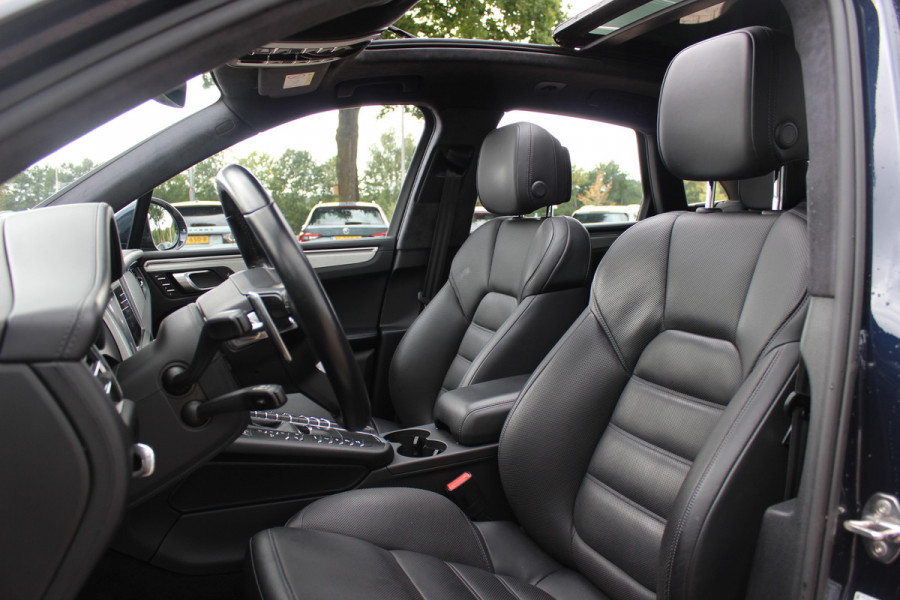 Porsche Macan 2.9 Turbo / Panoramadak / 360Camera / Standkachel / Luchtvering / Adaptieve Stoelen / Keyless / 21'' / Matrix LED / Bose / Sportdesign / Ventilatie+Verwarming / Dodehoek / DAB / ACC