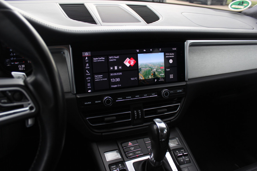 Porsche Macan 2.9 Turbo / Panoramadak / 360Camera / Standkachel / Luchtvering / Adaptieve Stoelen / Keyless / 21'' / Matrix LED / Bose / Sportdesign / Ventilatie+Verwarming / Dodehoek / DAB / ACC