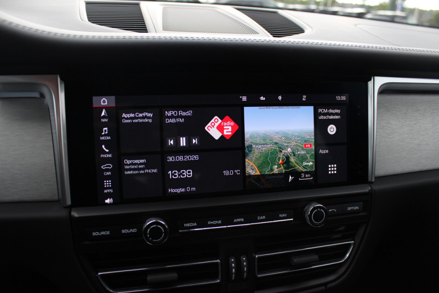 Porsche Macan 2.9 Turbo / Panoramadak / 360Camera / Standkachel / Luchtvering / Adaptieve Stoelen / Keyless / 21'' / Matrix LED / Bose / Sportdesign / Ventilatie+Verwarming / Dodehoek / DAB / ACC