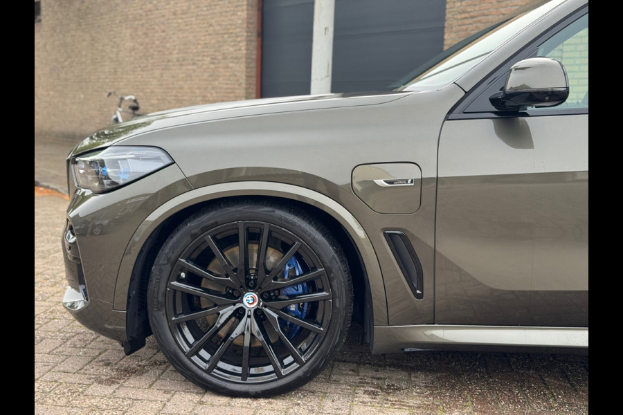 BMW X5 XDrive45e M Pakket | B&W | Laser | Pano | HUD | 360 | DriveAssist | Individuel 50Jahre Edition | Manhattan|