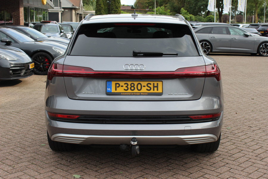 Audi e-tron e-tron 55 quattro advanced Pro Line Plus 95 kWh / SoH 95,6 % / Trekhaak / 360Camera / Luchtvering / Keyless / 20'' / CarPlay / Stoelverwarming / Dodehoek / DAB / ACC