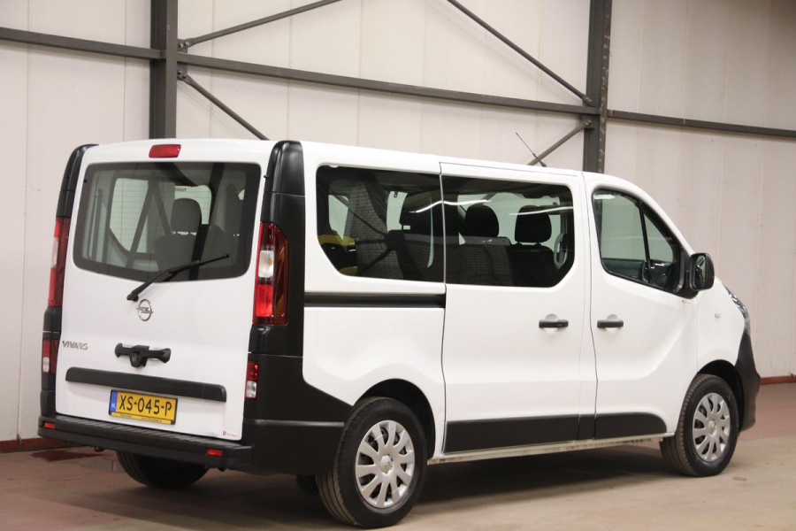 Opel Vivaro Combi 1.6 CDTI PERSONEN VERVOER 9 PERSOONS PERSONENBUS Opel Vivaro Combi 1.6 CDTI PERSONENVERVOER 9 PERSOONS PERSONENBUS