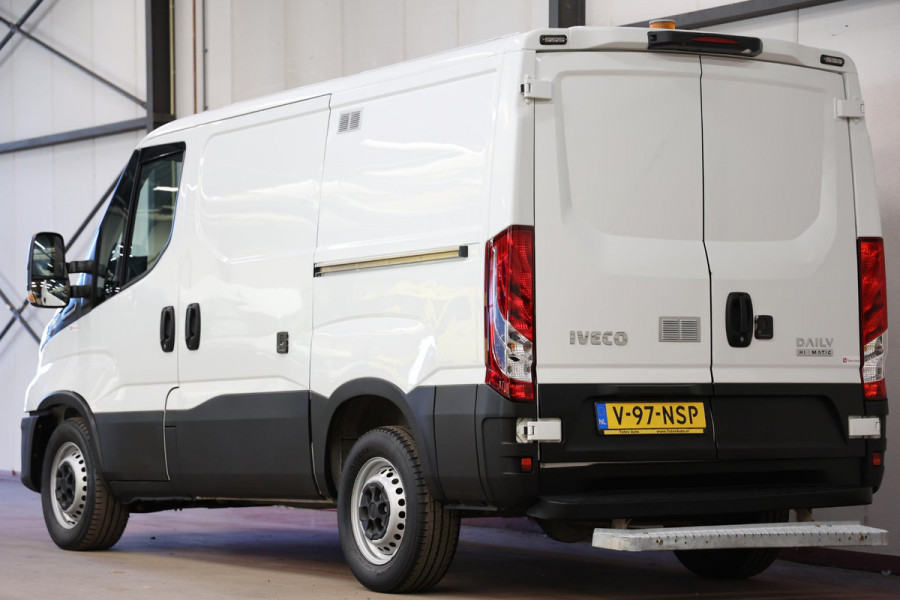 Iveco Daily 35S16V 2.3 L1H1 AUTOMAAT 160PK 3500KG TREKVERMOGEN