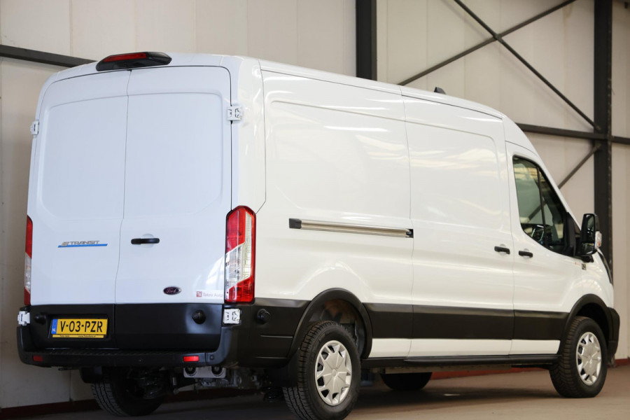 Ford E-Transit 350 L3H2 Trend