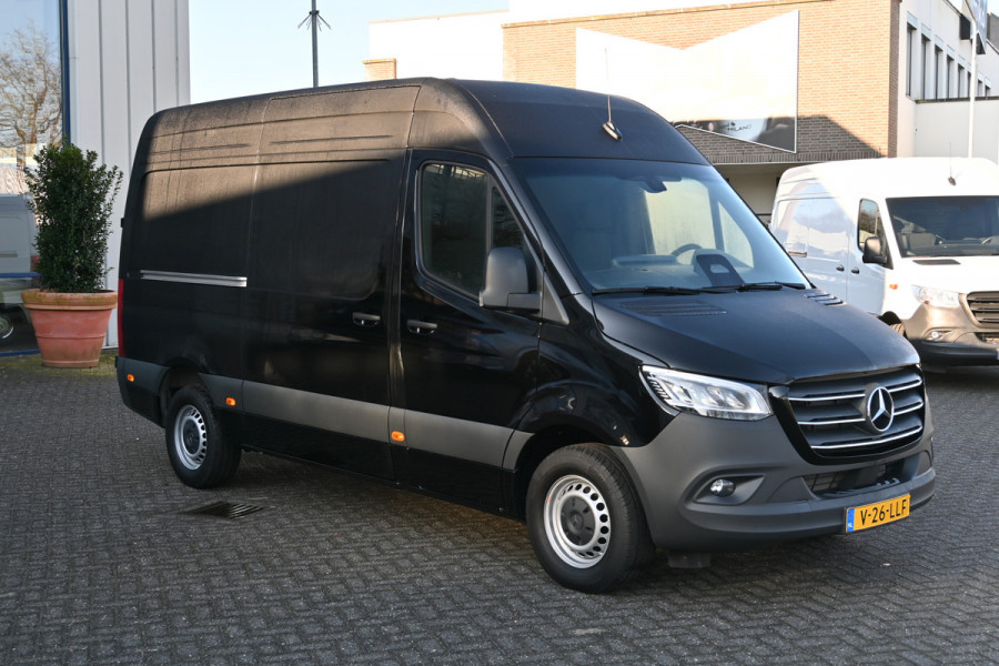 Mercedes-Benz Sprinter 317 CDI L2H2 Pro LED, Geveerde stoel, Smartphone integratie, Climate controle, Navigatie