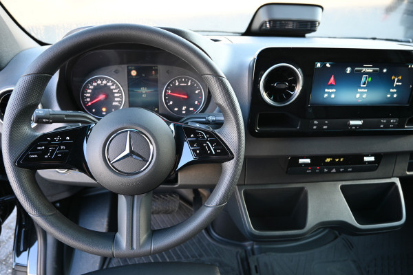 Mercedes-Benz Sprinter 317 CDI L2H2 Pro LED, Geveerde stoel, Smartphone integratie, Climate controle, Navigatie