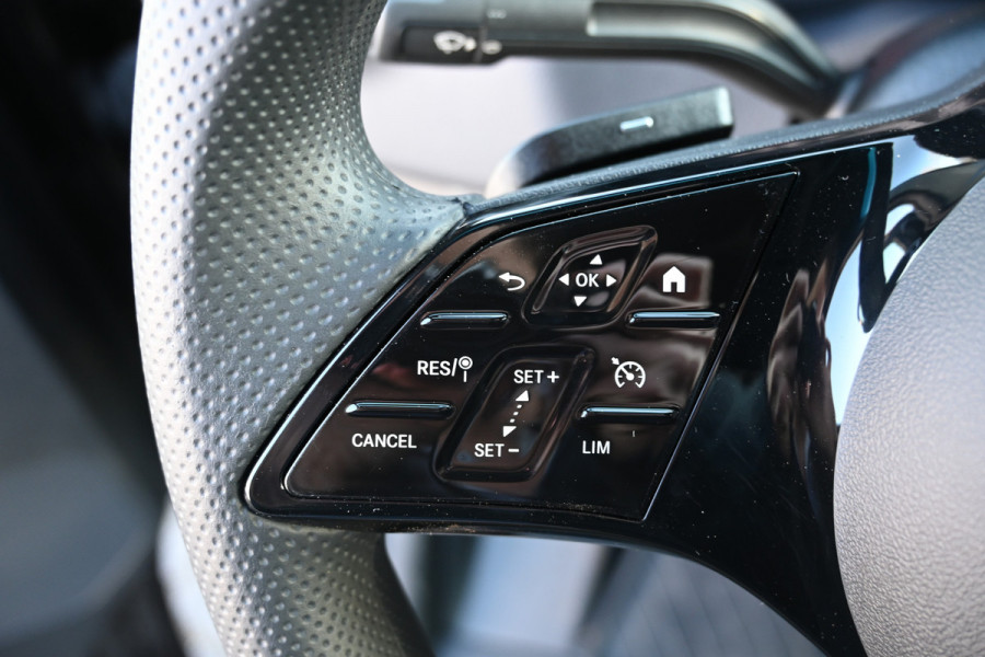 Mercedes-Benz Sprinter 317 CDI L2H2 Pro LED, Geveerde stoel, Smartphone integratie, Climate controle, Navigatie