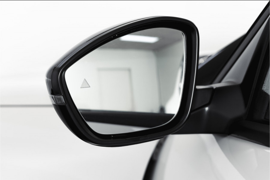Citroën C3 Aircross 1.2 Hybrid 145pk Max 7-pers | Dig. Cockpit | Cruise | PDC | Camera | NAV + App. Connect | ECC | LM 17" | 8693
