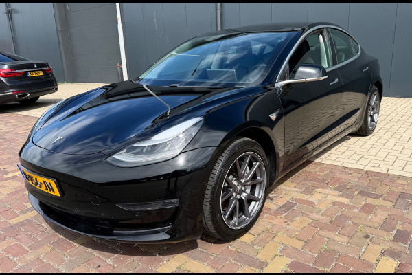Tesla Model 3 Standard RWD Plus 60 kWh