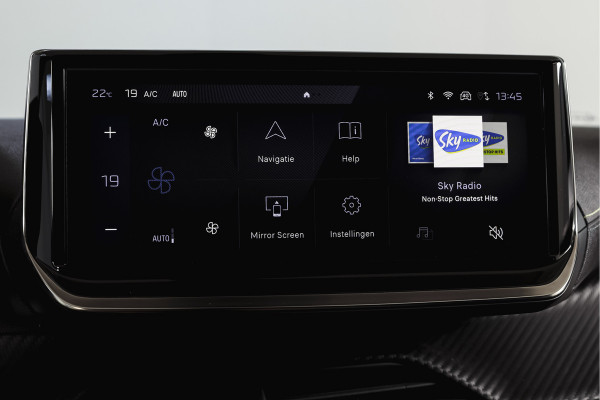 Peugeot 2008 1.2 PureTech 130 GT 131 PK | Dig. Cockpit | Adapt. Cruise | PDC | Camera | NAV + App. Connect | ECC | LM 17" |