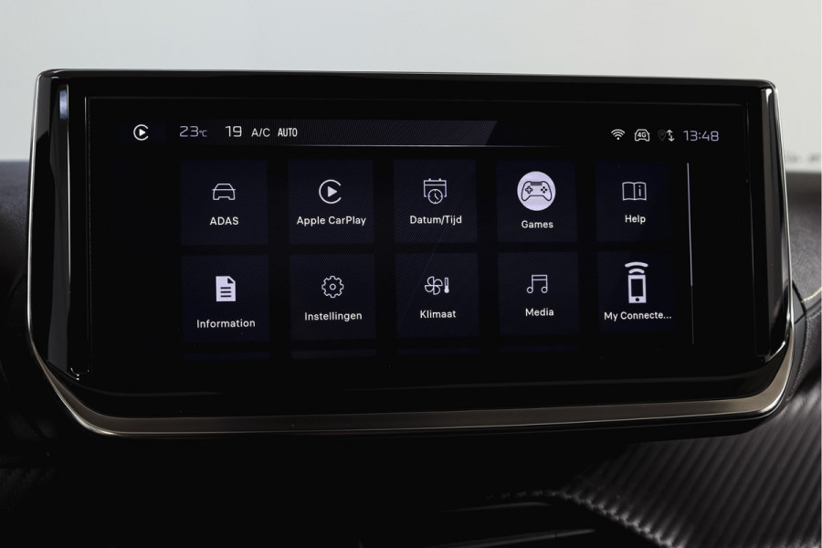 Peugeot 2008 1.2 PureTech 130 GT 131 PK | Dig. Cockpit | Adapt. Cruise | PDC | Camera | NAV + App. Connect | ECC | LM 17" |