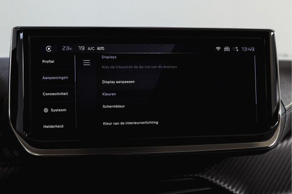 Peugeot 2008 1.2 PureTech 130 GT 131 PK | Dig. Cockpit | Adapt. Cruise | PDC | Camera | NAV + App. Connect | ECC | LM 17" |