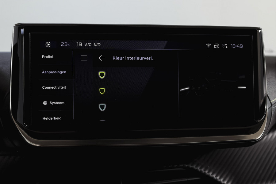 Peugeot 2008 1.2 PureTech 130 GT 131 PK | Dig. Cockpit | Adapt. Cruise | PDC | Camera | NAV + App. Connect | ECC | LM 17" |