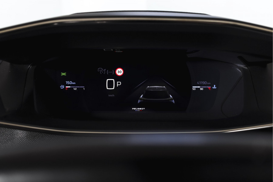 Peugeot 2008 1.2 PureTech 130 GT 131 PK | Dig. Cockpit | Adapt. Cruise | PDC | Camera | NAV + App. Connect | ECC | LM 17" |