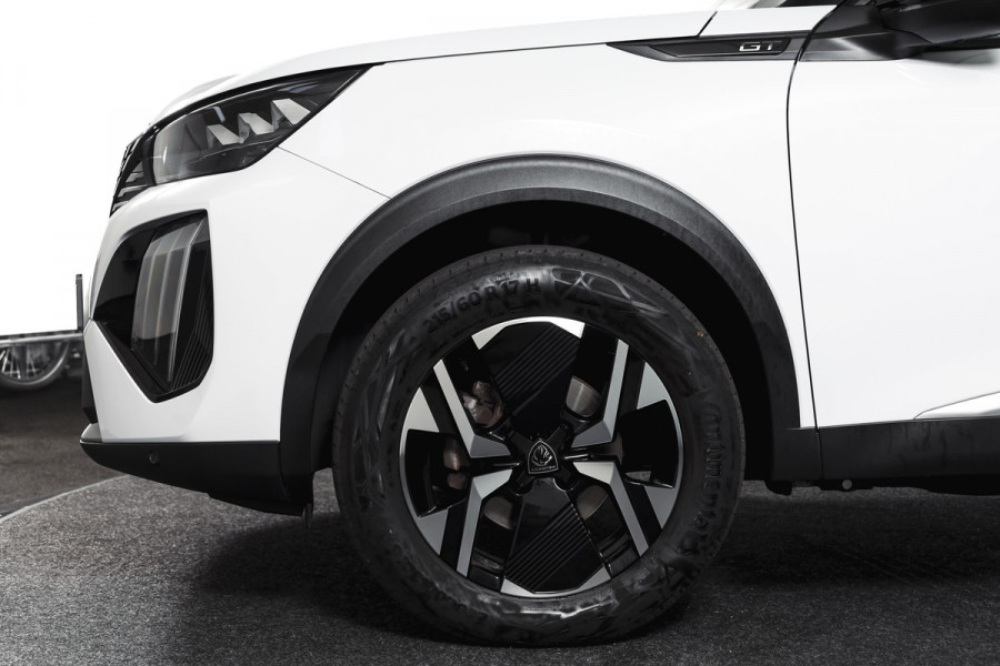Peugeot 2008 1.2 PureTech 130 GT 131 PK | Dig. Cockpit | Adapt. Cruise | PDC | Camera | NAV + App. Connect | ECC | LM 17" |
