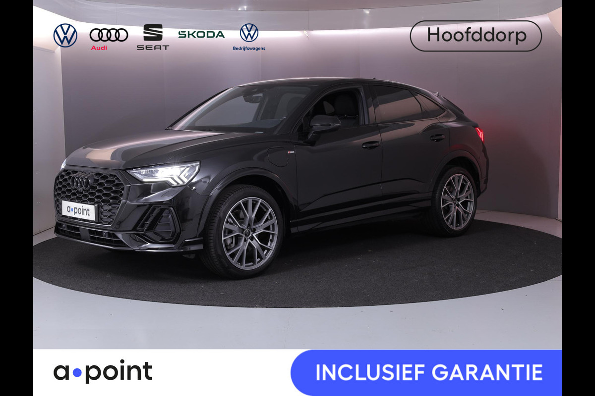Audi Q3 Sportback 45 TFSI e S Edition 245 pk S-tronic | Navigatie | Panoramadak | Trekhaak (wegklapbaar) | Parkeersensoren | Rondomzicht camera | Matrix LED koplampen | Elektr. voorstoelen | S-Line |