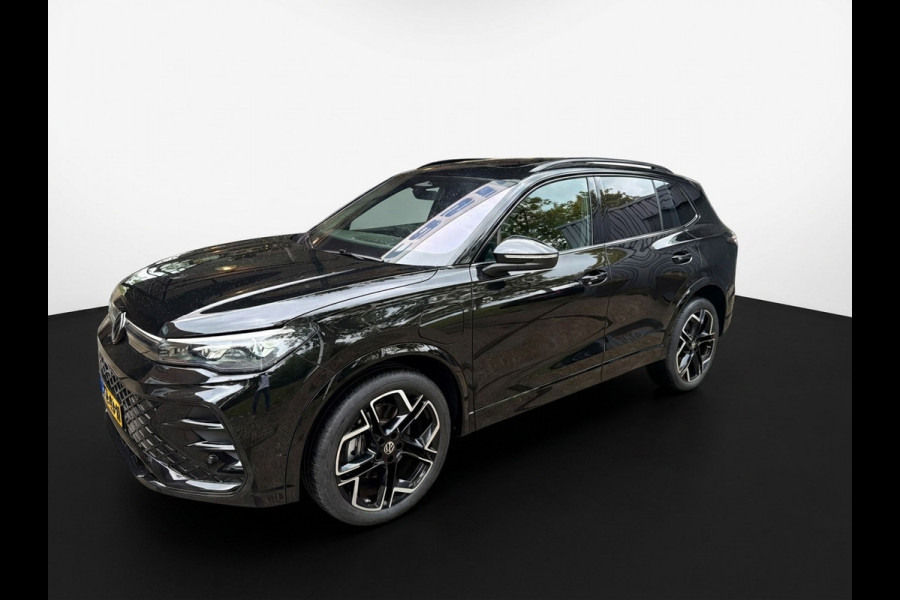 Volkswagen Tiguan 1.5 eHybrid 272PK DSG R-LINE SPORT LEDER/HARMAN-KARDON/PANORAMADAK