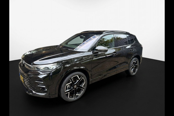 Volkswagen Tiguan 1.5 eHybrid 272PK DSG R-LINE SPORT LEDER/HARMAN-KARDON/PANORAMADAK