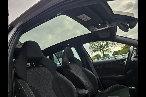 Škoda Kamiq 1.5 TSI ACT Sport Business | Automaat | Pano | Trekhaak | Black pack | Elek. achterklep | App-connect | Lane Assist | Sunset |