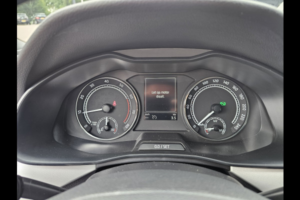 Škoda Kamiq 1.5 TSI ACT Sport Business | Automaat | Pano | Trekhaak | Black pack | Elek. achterklep | App-connect | Lane Assist | Sunset |