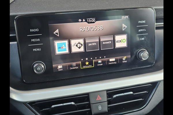 Škoda Kamiq 1.5 TSI ACT Sport Business | Automaat | Pano | Trekhaak | Black pack | Elek. achterklep | App-connect | Lane Assist | Sunset |