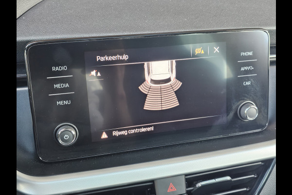 Škoda Kamiq 1.5 TSI ACT Sport Business | Automaat | Pano | Trekhaak | Black pack | Elek. achterklep | App-connect | Lane Assist | Sunset |