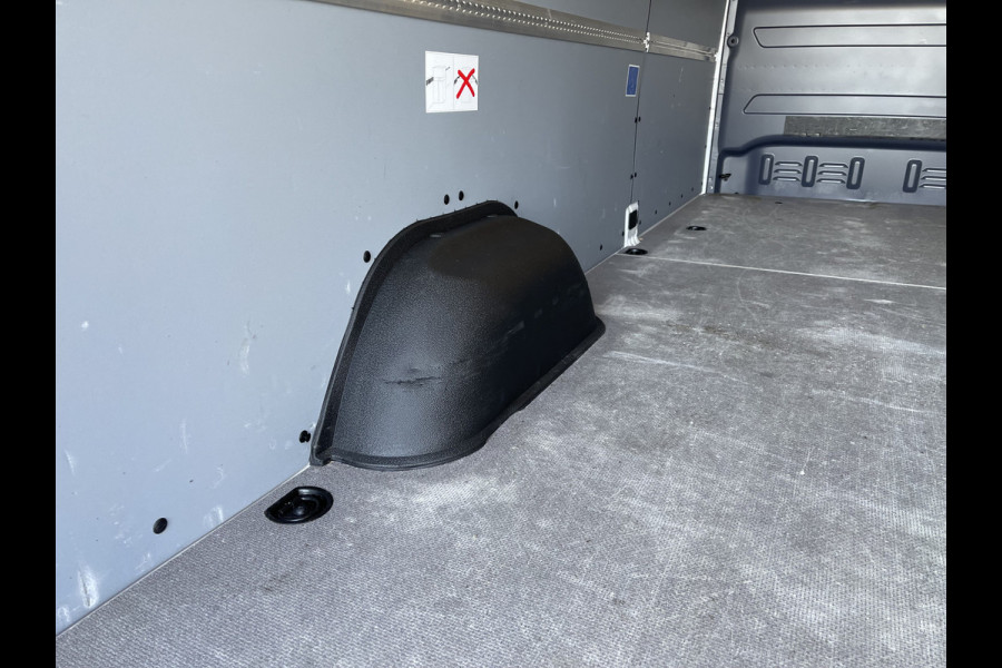 Mercedes-Benz Sprinter 317 1.9 CDI 170pk L3H2 RWD Functional / rijklaar € 32.950 ex btw / lease vanaf € 893 / trekhaak + opstap achter / 270 graden deuren / achteruit rijcamera !