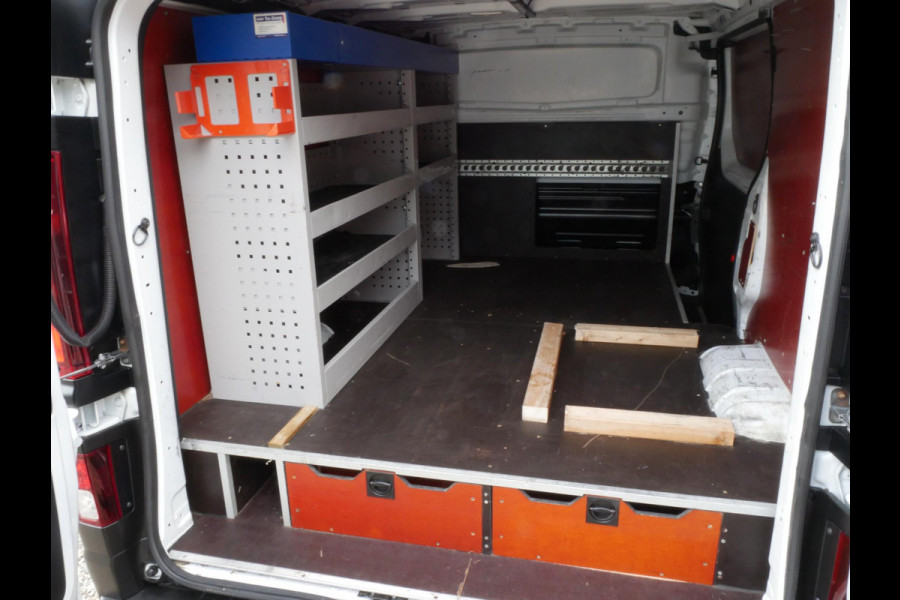 Nissan NV300 2.0 dCi 120PK L1H1 Airco Imperiaal Trekhaak