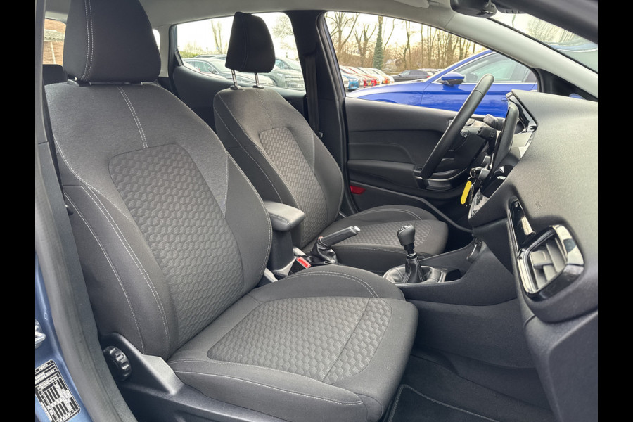 Ford Fiesta 1.0 EcoBoost Hybrid TITANIUM CRUISE/AIRCO/BLUETOOTH  1E EIG