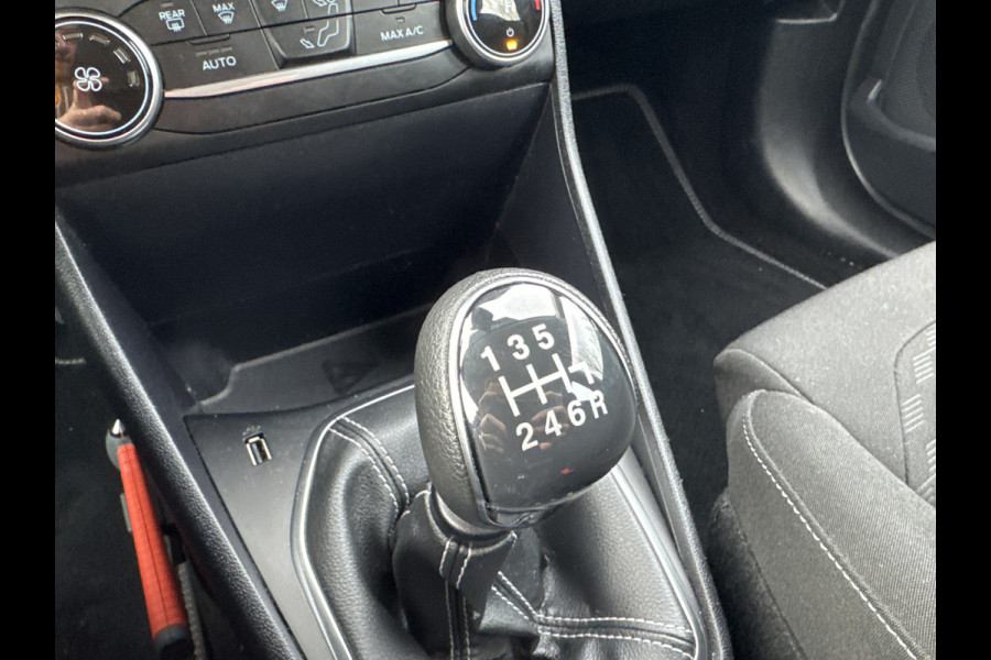 Ford Fiesta 1.0 EcoBoost Hybrid TITANIUM CRUISE/AIRCO/BLUETOOTH  1E EIG